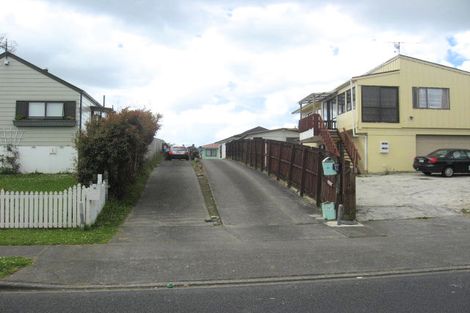 Photo of property in 49 Sharland Avenue, Manurewa, Auckland, 2102