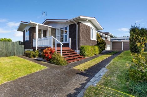 Photo of property in 24 Trelawney Crescent, Westown, New Plymouth, 4310
