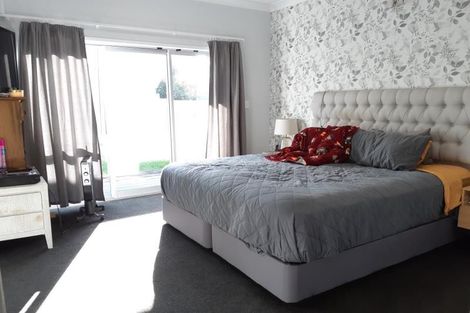 Photo of property in 24 Hitchen Road, Pokeno, 2402