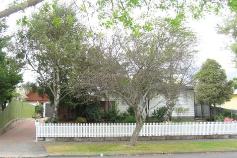 Photo of property in 104 California Drive, Totara Park, Upper Hutt, 5018