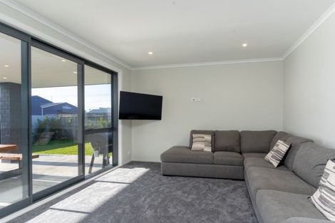 Photo of property in 55b Dublin Street, Martinborough, 5711