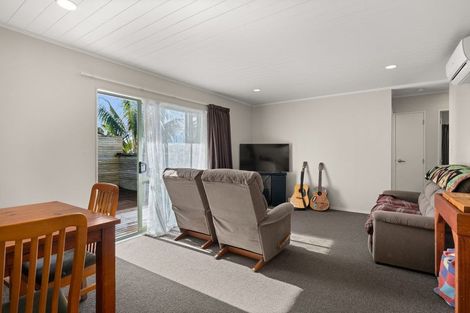 Photo of property in 1/65 Coopers Road, Gate Pa, Tauranga, 3112
