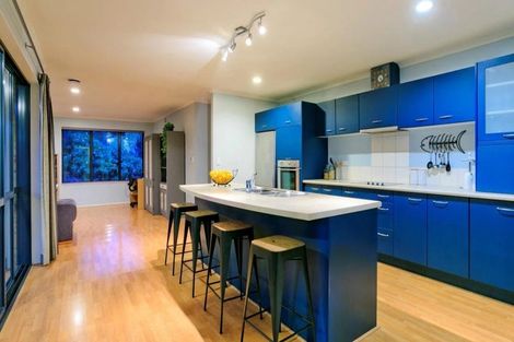 Photo of property in 5b Olwyn Place, Greenhithe, Auckland, 0632