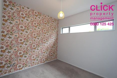 Photo of property in 29 Marine Parade, Macandrew Bay, Dunedin, 9014