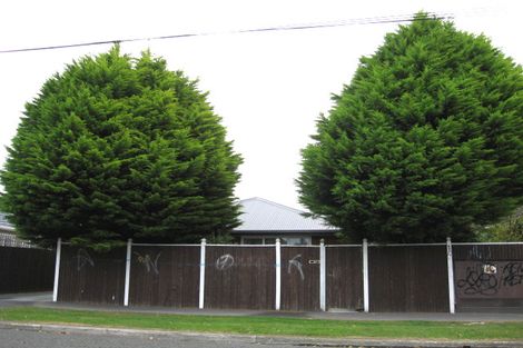 Photo of property in 1 Uxbridge Street, Northcote, Christchurch, 8052