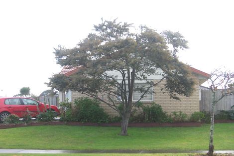 Photo of property in 30 Elderberry Road, Burswood, Auckland, 2013