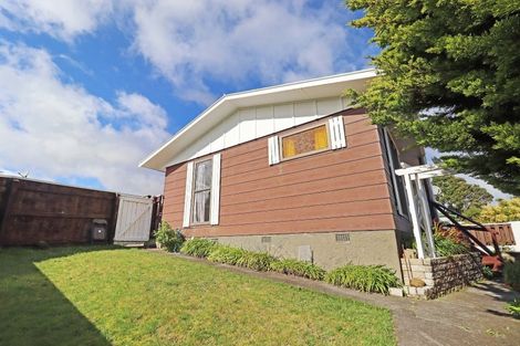 Photo of property in 14a Mossburn Grove, Kelson, Lower Hutt, 5010