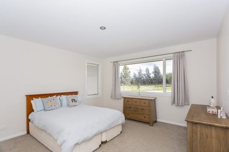 Photo of property in 24 Macs Ridge Road, Oamaru North, Oamaru, 9492