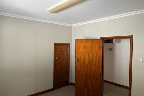 Photo of property in 150a The Parade, Island Bay, Wellington, 6023