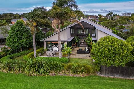 Photo of property in 4 Wharepapa Place, Albany, Auckland, 0632