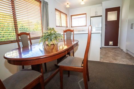 Photo of property in 3/2 Bill Ashcroft Grove, Havelock North, 4130