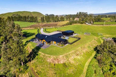Photo of property in 160 Maude Road, Kaimiro, New Plymouth, 4371