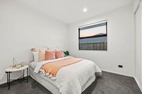 Photo of property in 158 Shillingford Boulevard, Rolleston, 7615