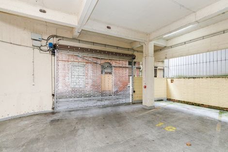 Photo of property in Maddison Apartments, 1/6g Queen Street, Palmerston North, 4410