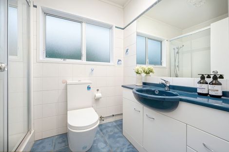 Photo of property in 281 Sturges Road, Henderson Valley, Auckland, 0612