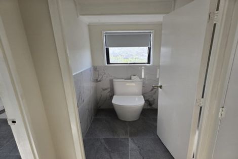 Photo of property in 1/20 Knightsbridge Drive, Forrest Hill, Auckland, 0620