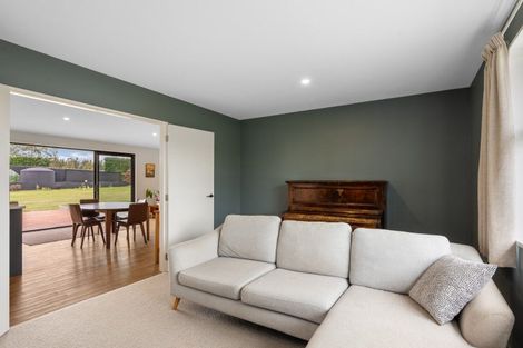 Photo of property in 8 Walford Way, Darfield, 7571