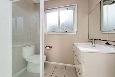Photo of property in 1/86 Gardner Avenue, New Lynn, Auckland, 0600