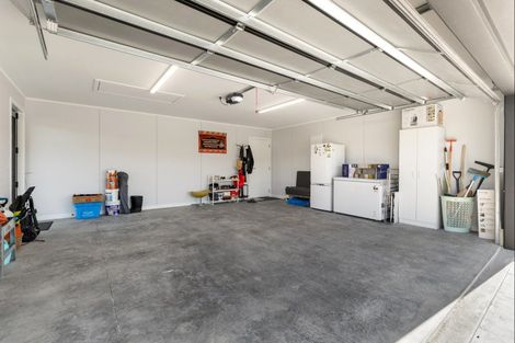 Photo of property in 230 Valley Views, Fitzherbert, Palmerston North, 4472