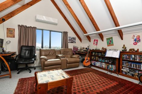 Photo of property in 13 Rosehill Place, Nawton, Hamilton, 3200