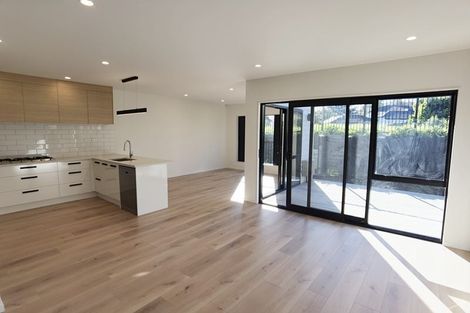 Photo of property in 9d Janome Place, Bucklands Beach, Auckland, 2014