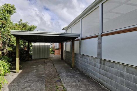 Photo of property in 11 Shaldon Crescent, Blagdon, New Plymouth, 4310