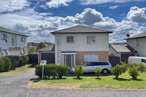 Photo of property in 41 Seymour Road, Sunnyvale, Auckland, 0612