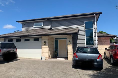 Photo of property in 2/69 Mcintyre Road, Mangere Bridge, Auckland, 2022