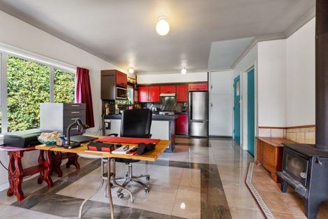 Photo of property in 13 Te Horo Beach Road, Te Horo, Otaki, 5581