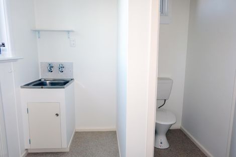 Photo of property in 27 Clyde Street, Oamaru North, Oamaru, 9400