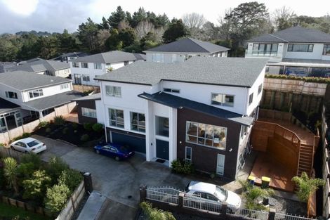 Photo of property in 50 Corricvale Way, Northcross, Auckland, 0630