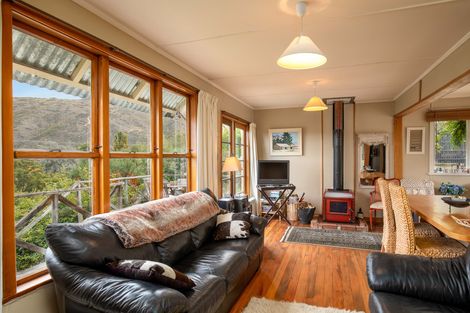 Photo of property in 10 Hazlett Street, Clyde, 9330