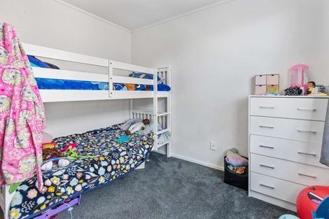 Photo of property in 20a Queen Road, Bellevue, Tauranga, 3110