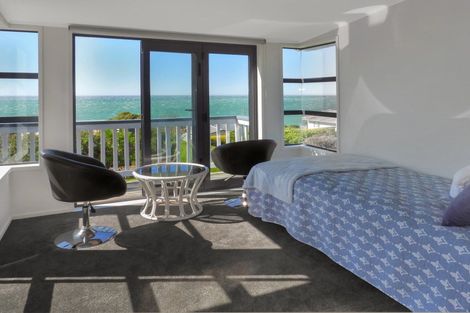 Photo of property in 19 Nasmyth Street, Kakanui, Oamaru, 9495