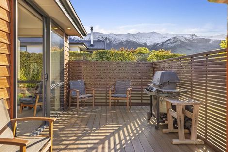 Photo of property in 12 Sapphire Spring Rise, Wanaka, 9305