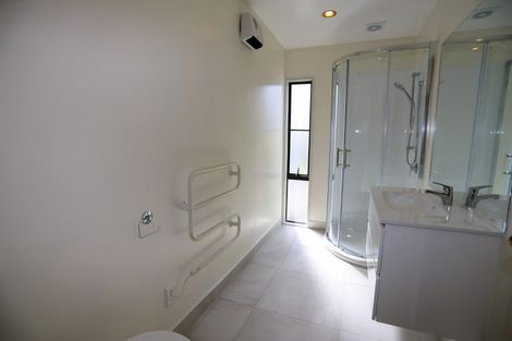 Photo of property in 4/21 Darvel Street, Riccarton, Christchurch, 8011