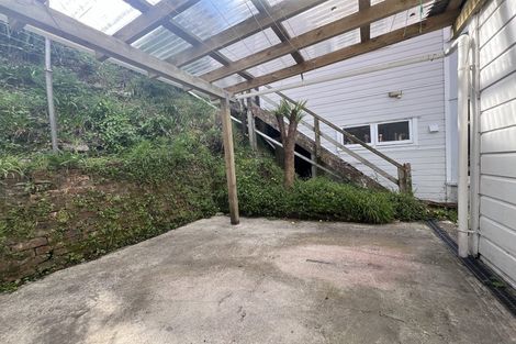 Photo of property in 7 Hadfield Terrace, Kelburn, Wellington, 6012