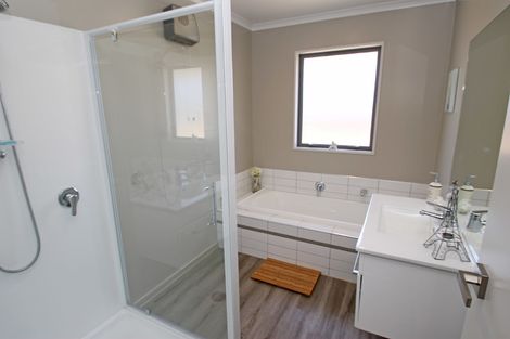 Photo of property in 5 Cavan Place, Mosgiel, 9024