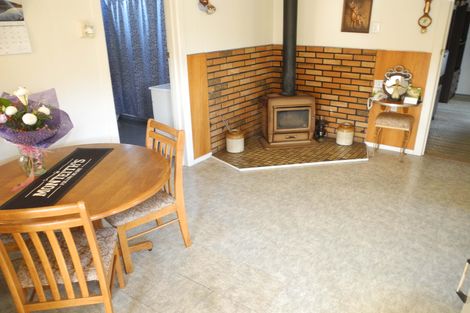 Photo of property in 56 Belt Street, Waimate, 7924