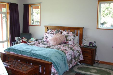 Photo of property in 256 Oreti Road, Otatara, Invercargill, 9879