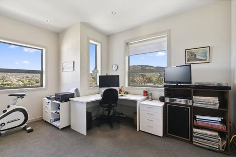 Photo of property in 35a Cheshire Street, Wilton, Wellington, 6012