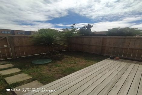 Photo of property in 2/41 Routley Drive, Glen Eden, Auckland, 0602