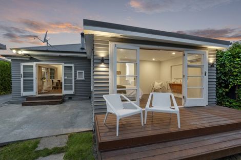 Photo of property in 103 Petrie Street, Richmond, Christchurch, 8013