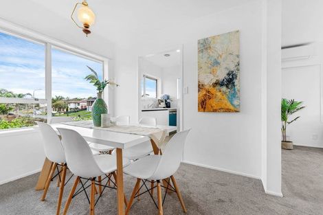 Photo of property in 1/60 Stanniland Street, Sunnyhills, Auckland, 2010