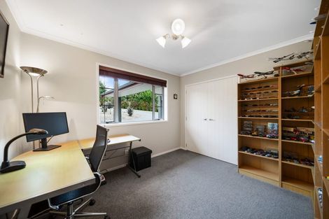 Photo of property in 91 Kaipara Road, Papakura, 2582