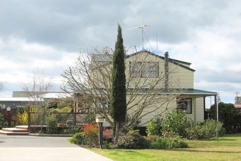 Photo of property in 104 Bellona Road, Whangamata, 3620