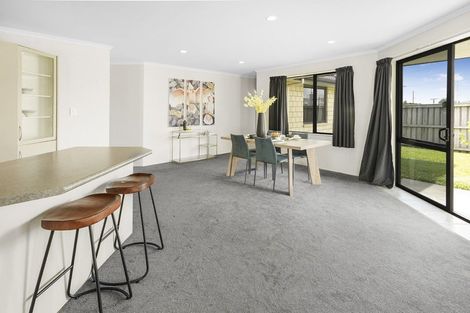 Photo of property in 7 Woodgreen Way, Hamilton East, Hamilton, 3216