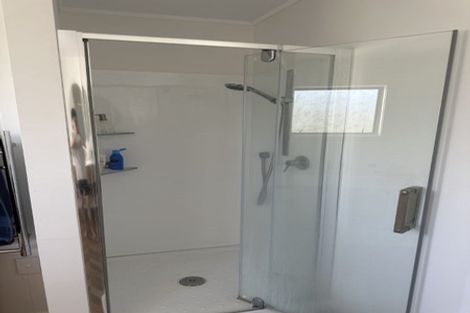 Photo of property in 39 Cockayne Crescent, Sunnynook, Auckland, 0620