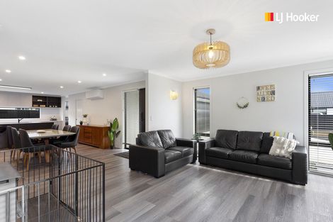 Photo of property in 10 Neil Collins Lane, Mosgiel, 9024