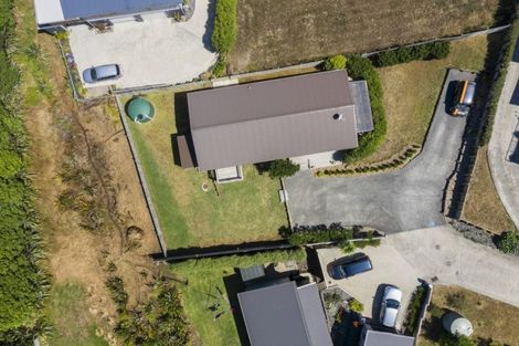 Photo of property in 5b Waikowhai Place, Raglan, 3225